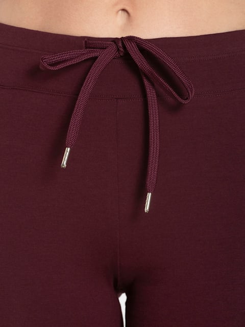 Women's Super Combed Cotton Elastane Stretch Yoga Pants with Side Zipper Pockets - Wine Tasting