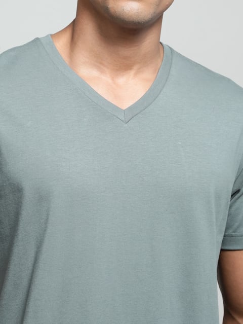 Men's Super Combed Cotton Rich Solid V Neck Half Sleeve T-Shirt - Balsam Green