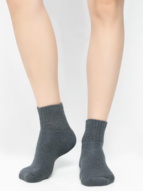 Men's Compact Cotton Terry Ankle Length Socks With Stay Fresh Treatment - Charcoal Melange
