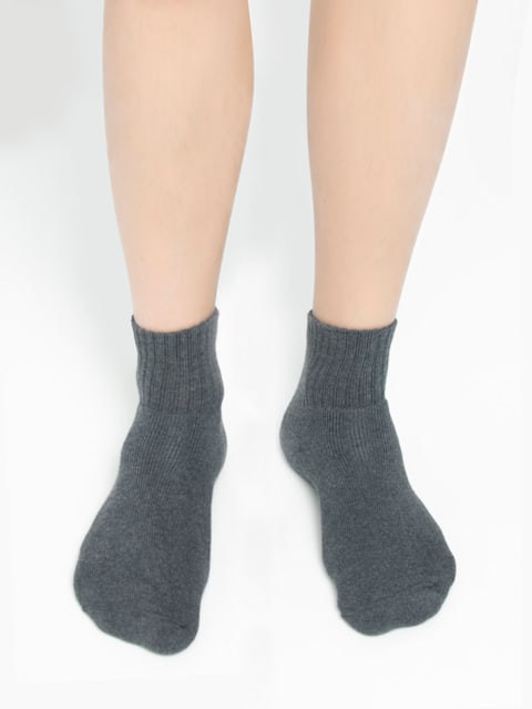 Men's Compact Cotton Terry Ankle Length Socks With Stay Fresh Treatment - Charcoal Melange