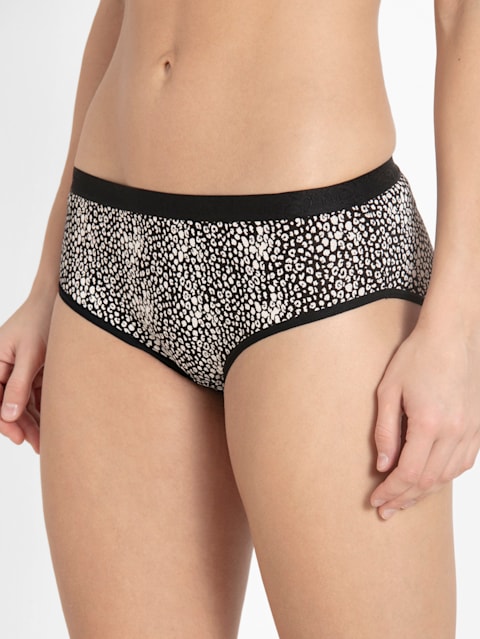 Mid-waist Hipsters Panties with Ultra-soft Exposed Waistband - Black print