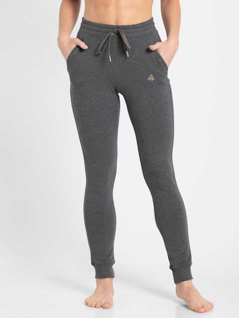 Women's Super Combed Cotton Elastane French Terry Slim Fit Joggers With Zipper Pockets - Charcoal Melange