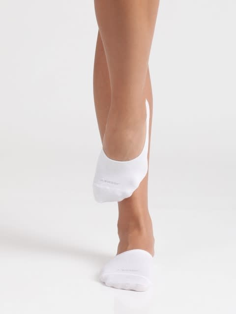 Women's Microfiber and Compact Cotton Stretch No Show Socks with Stay Fresh Treatment - White