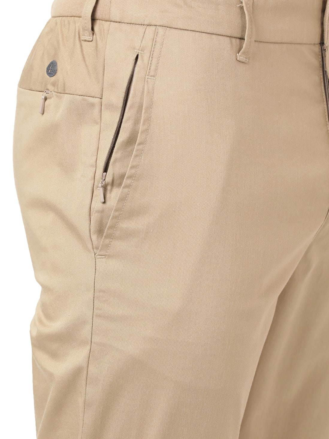 Buy Jockey Am44 Men Cotton Slim Fit Trackpant With Side And Back Pockets -  Deep Olive Online