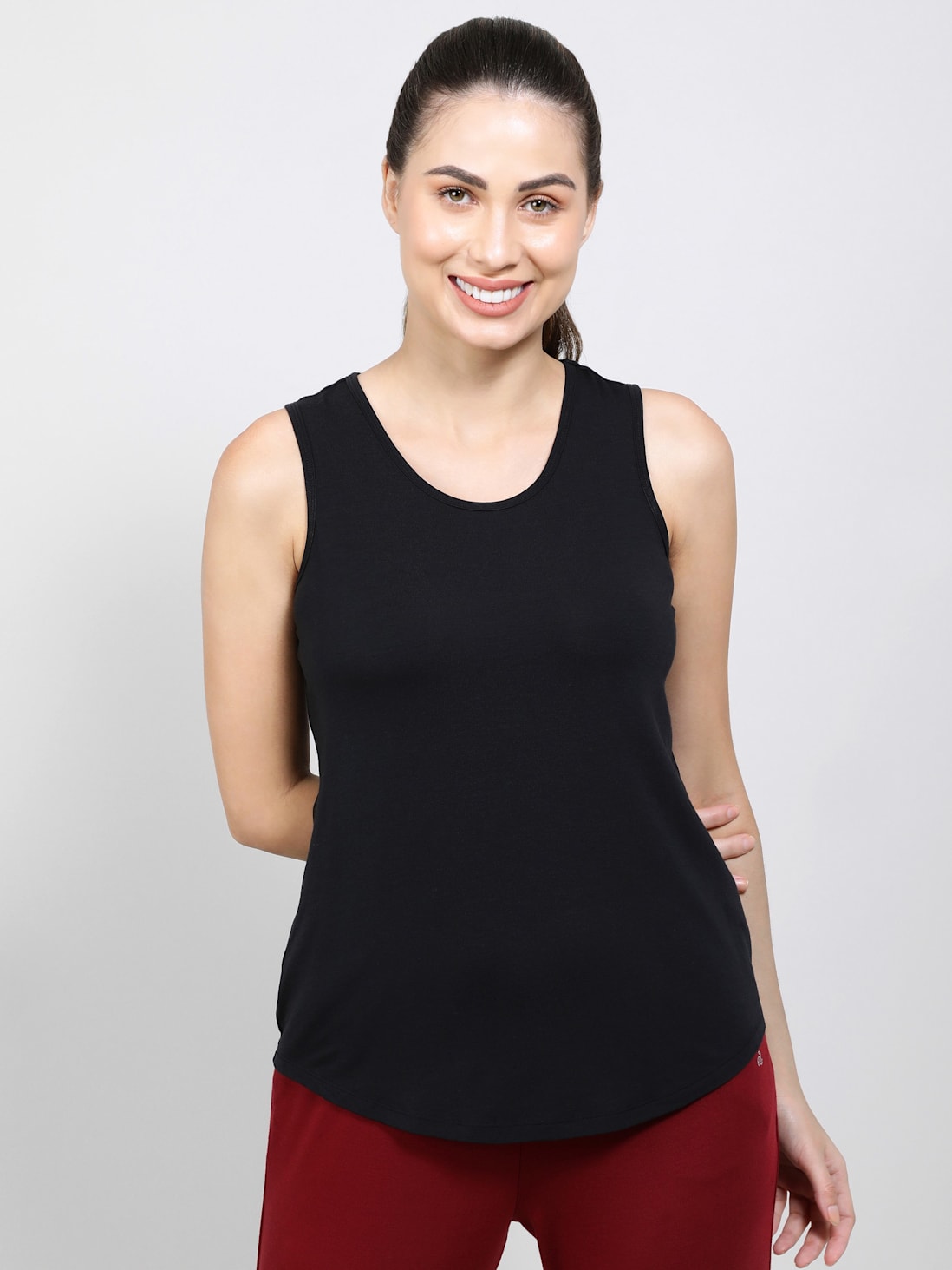 Women's Tencel Lyocell Elastane Stretch Relaxed Fit Tank Top With Natural  StayFresh Anti Microbial Properties - Black
