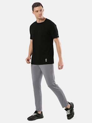 Buy Men's Microfiber Elastane Stretch Slim Fit Trackpants with Zipper  Pockets and Stay Fresh Treatment - Black MV11 | Jockey India