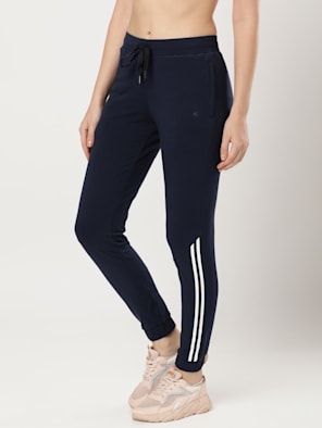 Alcis Women Olive Green Slim Fit Solid Cropped Track Pants (XL): Buy Alcis  Women Olive Green Slim Fit Solid Cropped Track Pants (XL) Online at Best Price  in India | Nykaa