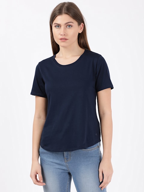 Must-Have Garments Every Girl Needs On Their Wardrobe - Society19 | Jeans  outfit women, Jeans and t shirt outfit, Tshirt outfits