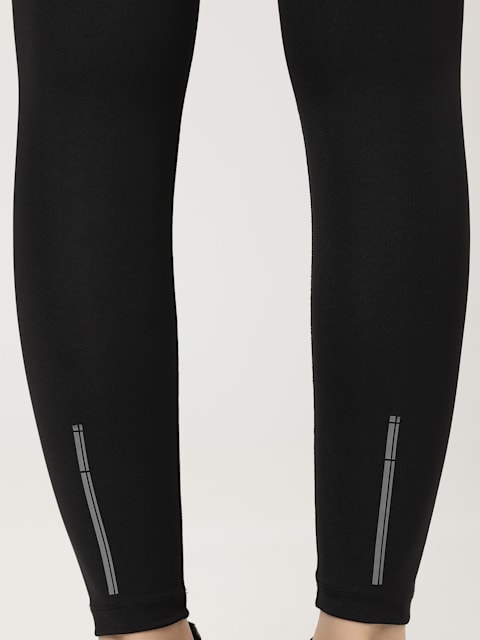 Buy Jockey Mw68 Women's Microfiber Elastane Performance 7-8th Leggings  online