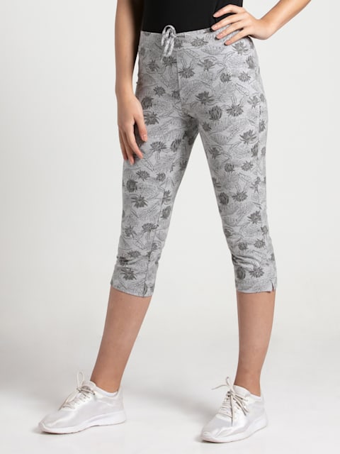 Buy online Cotton Printed Capris from Capris  Leggings for Women by Cloth  Hut for 429 at 52 off  2023 Limeroadcom
