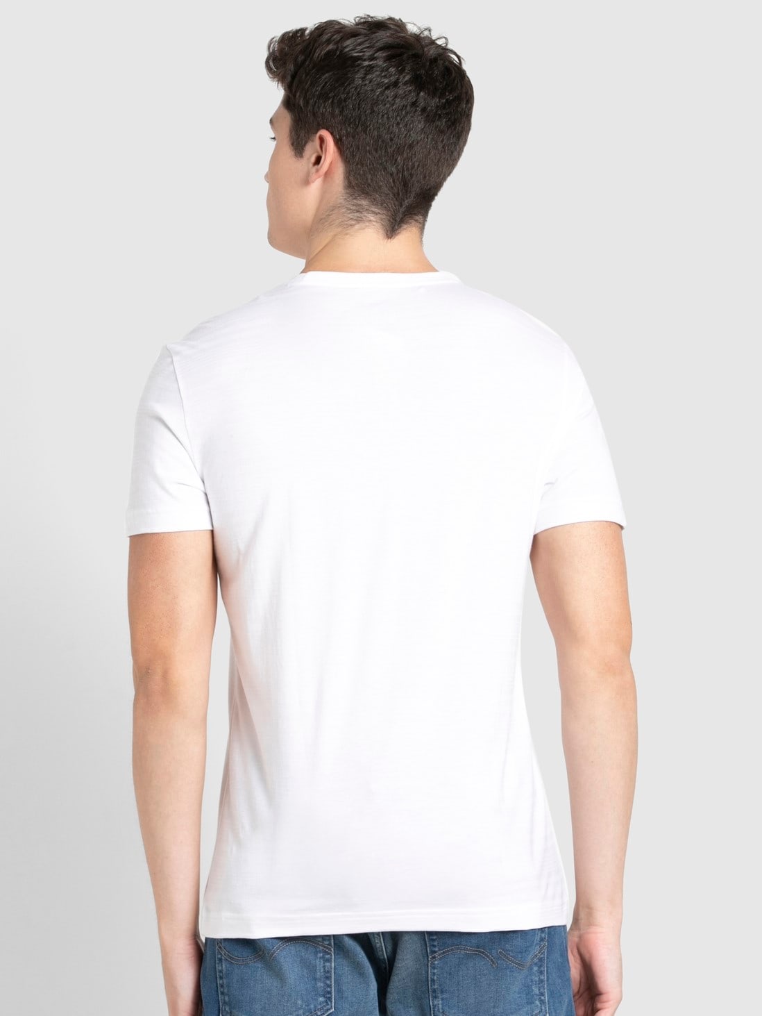 Buy White Solid Round Neck Half Sleeve T-Shirt for Men IM21 | Jockey India