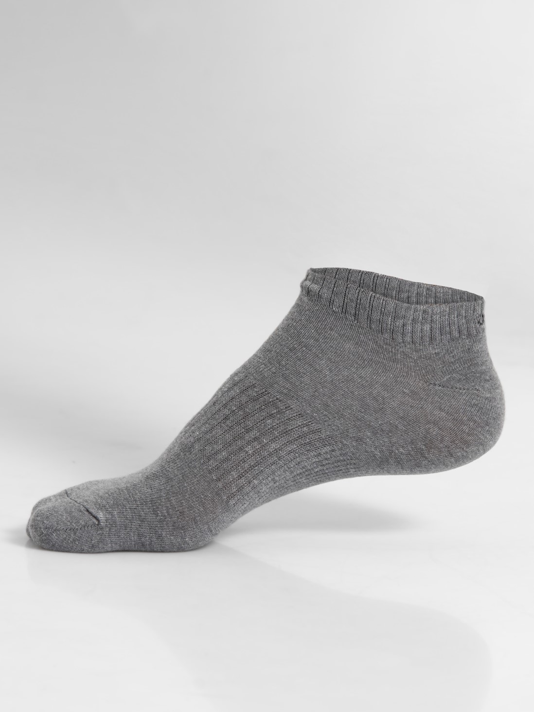 

Jockey Men Mid Grey Melange Men Low Show Socks -  - 7097